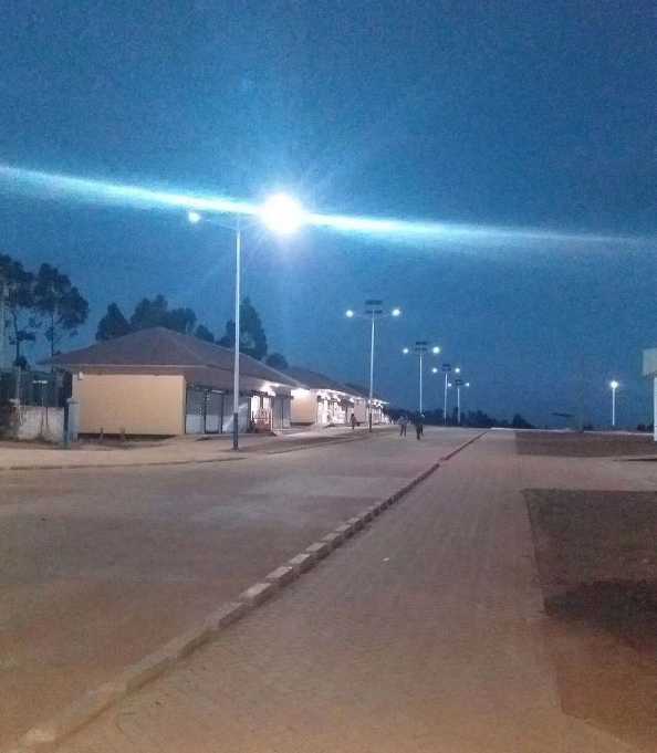 都匀市非洲科特迪瓦太阳能路灯工程